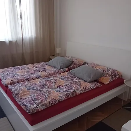Flat Lesna Apartment *